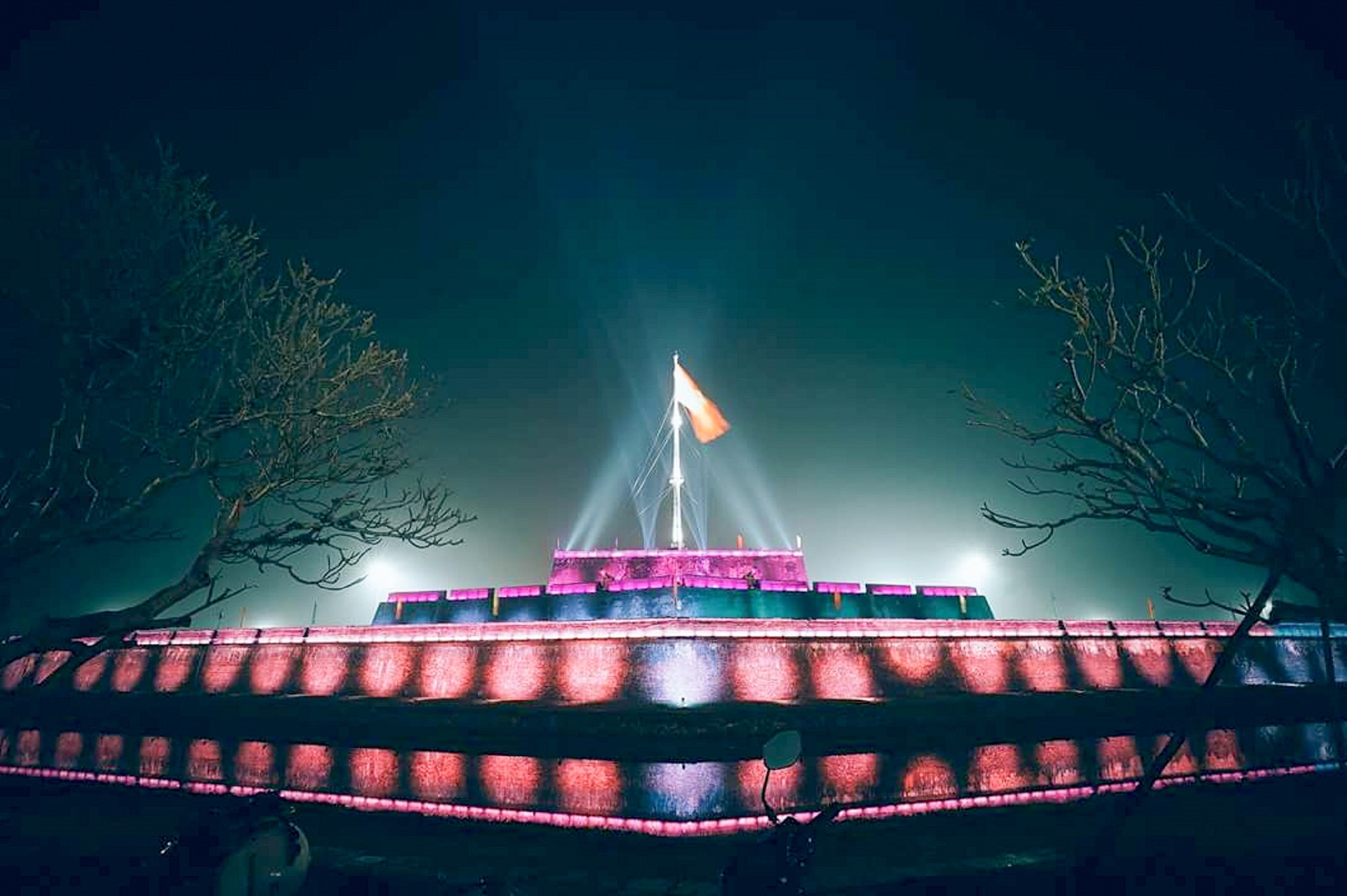 TP. HỒ CHÍ MINH -CỐ ĐÔ HUẾ - QUẢNG TRỊ - QUẢNG BÌNH