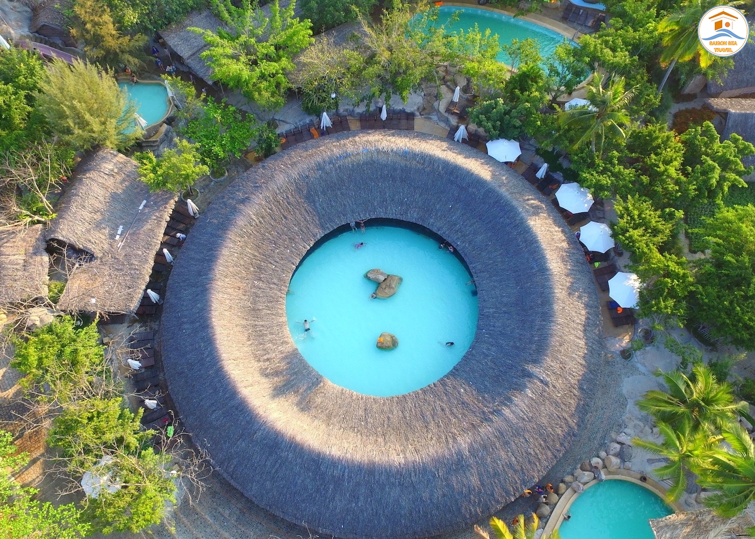 TP. HỒ CHÍ MINH - BIỂN DỐC LẾT - TP. NHA TRANG