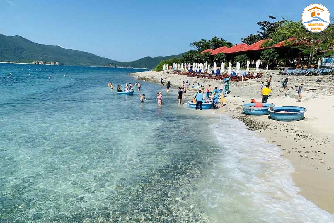 TP. HỒ CHÍ MINH - BIỂN DỐC LẾT - TP. NHA TRANG