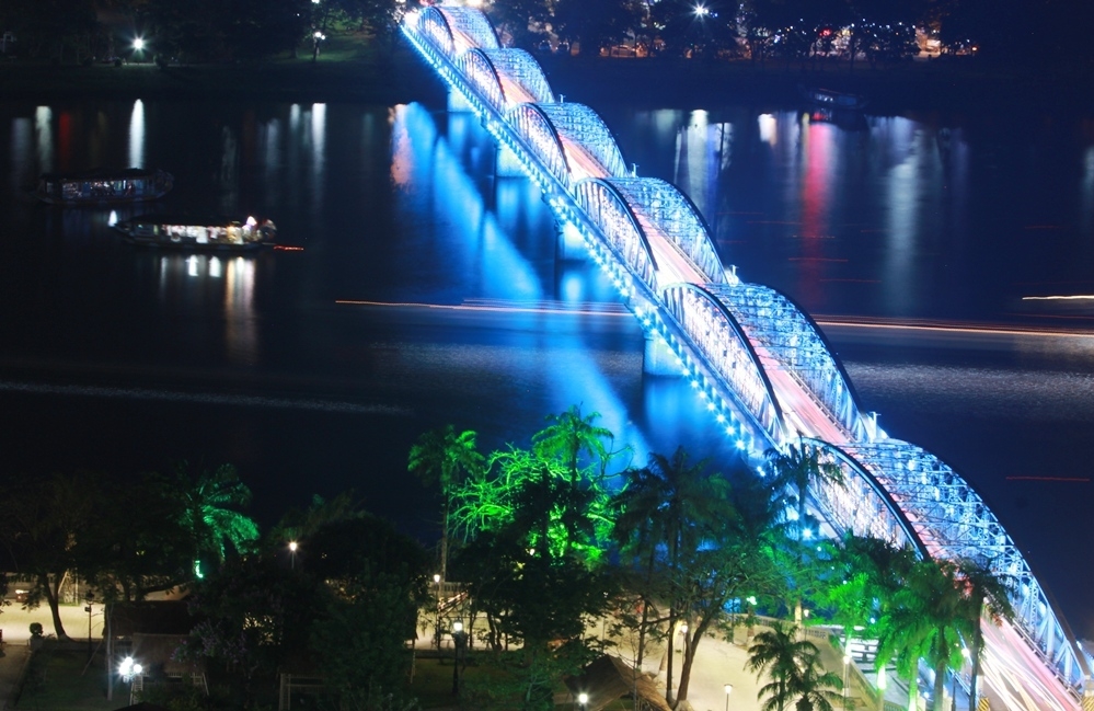 TP. HỒ CHÍ MINH - CỐ ĐÔ HUẾ - QUẢNG TRỊ - QUẢNG BÌNH - HÀ TĨNH - NGHỆ AN